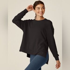 Beyond Yoga Women's Off Duty Black Crew Neck Sweatshirt- Size XS